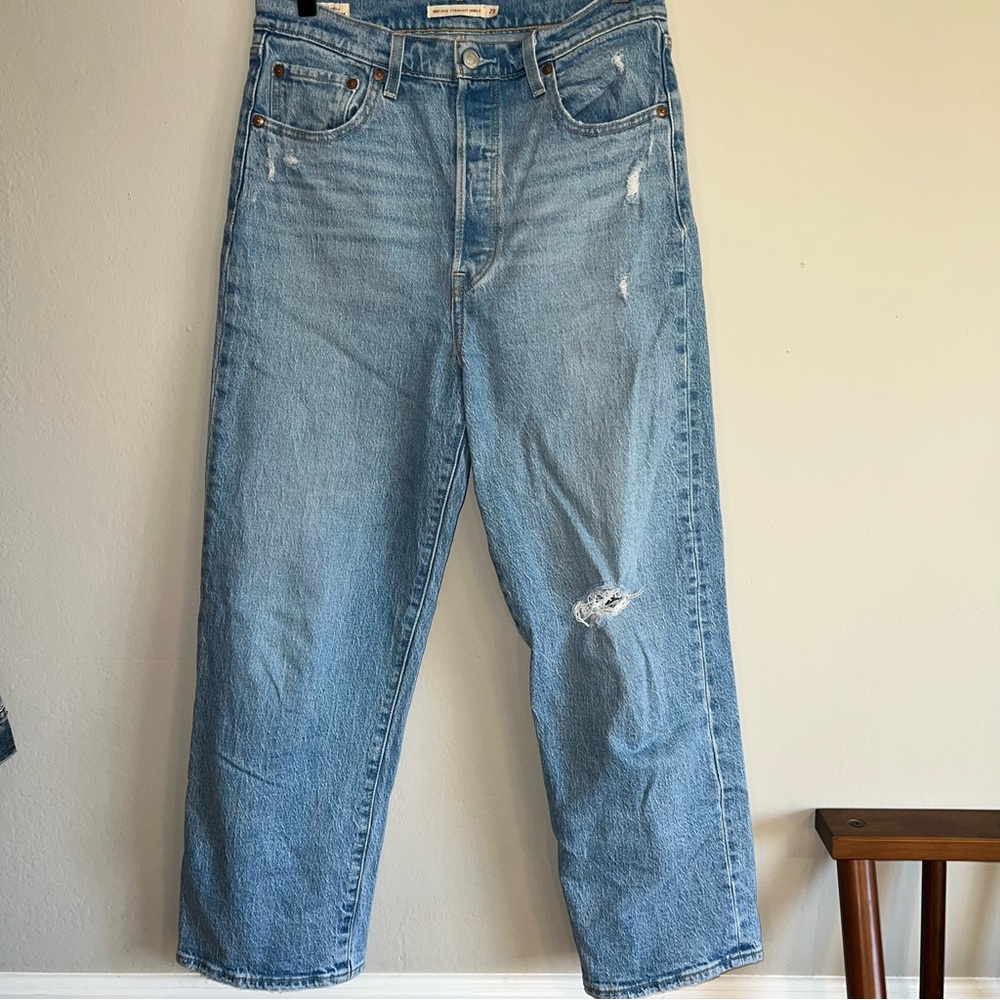 Levi’s Ribcage Straight Ankle Classic Medium Wash Jeans Size 29